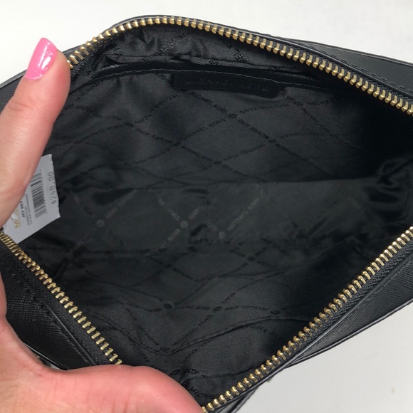 Nwt Michael Kors Jet Set item EW crossbody - Picture 3 of 8